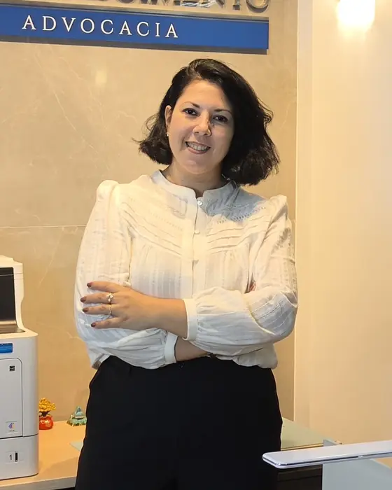 Dra. Thaís Macedo Lima, advogada de Direito das Famílias e Sucessões